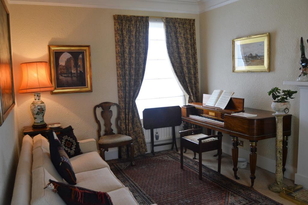 Lady Penelope'S B&B Duns Buitenkant foto